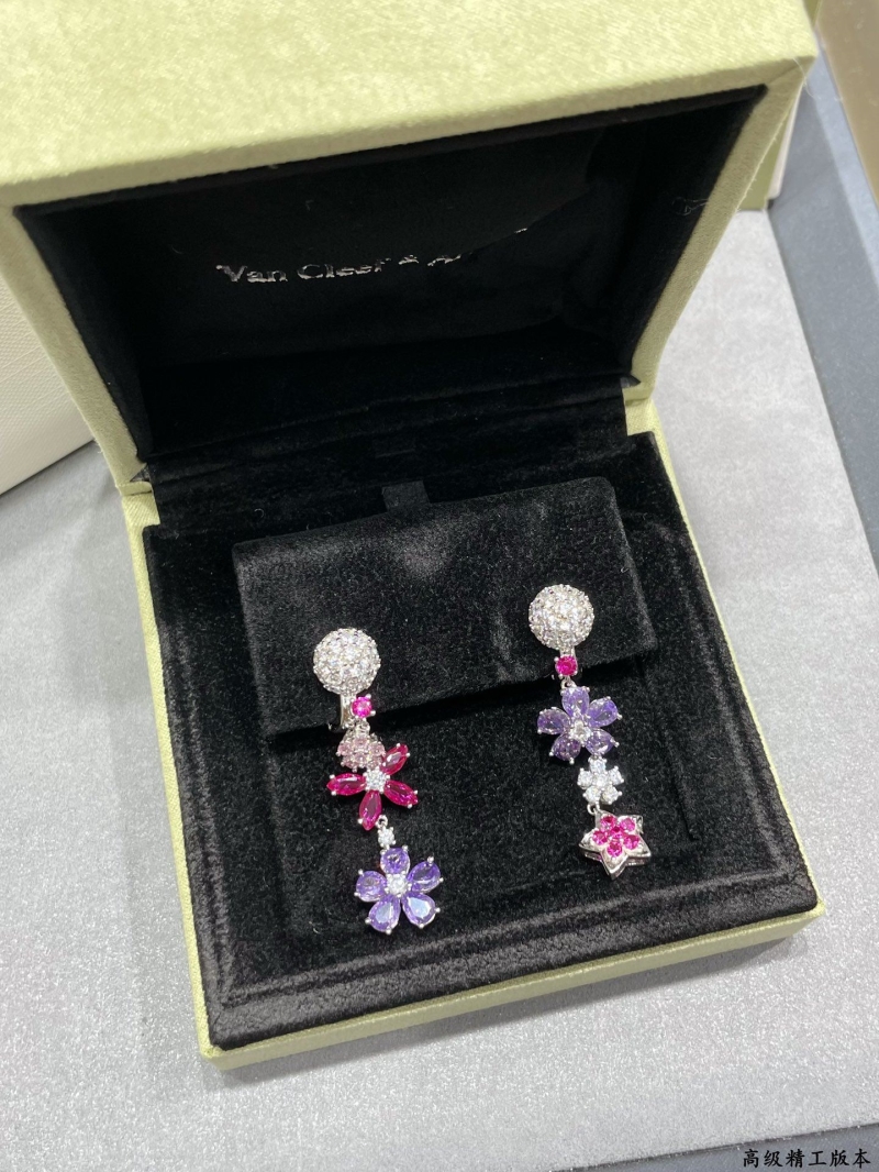 Vca Earrings